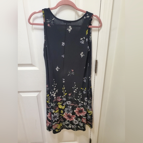 HEIMISH USA Floral Sleeveless Dress - Picture 3 of 3